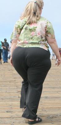 Big Butt Candids