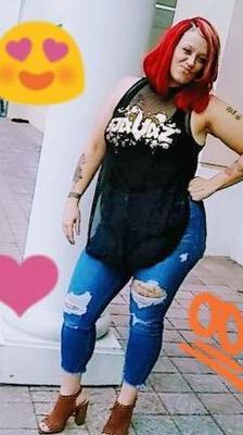 Tampa Redd head tall thick escort CUTE FACE nice ass DELICIOUS