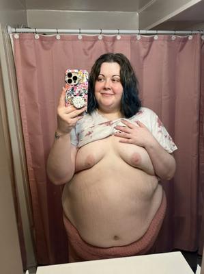 Fat Slut COLE With BigAss And Small Tits