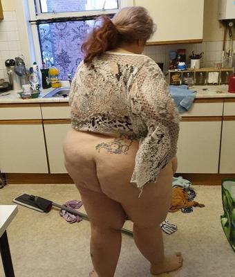 SSBBW redhead