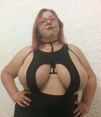 Énormes seins amateur bbw femme