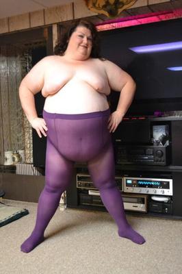 Kristy wearing a Purple PANTYHOSE