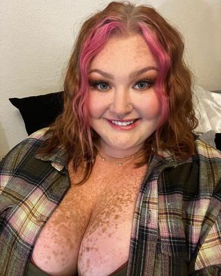 Kait taches de rousseur (amateur BBW)