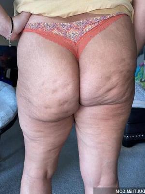 Fesses chaudes de cellulite