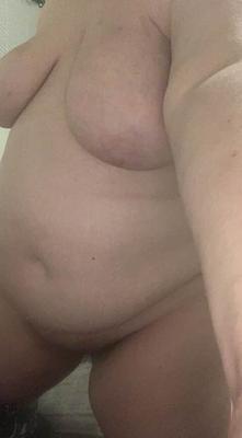 Danikathefae on Kik. Fat dumb needy pig who craves attention