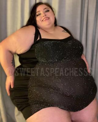 「Sweetaspeachessss」 - 巨大なお尻を持つ英国人 SSBBW