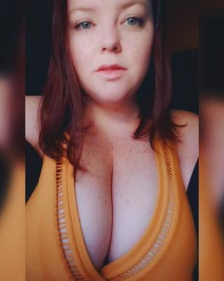 Freckled redhead bbw