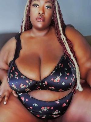 Fantastic Ebony/Black SSBBW