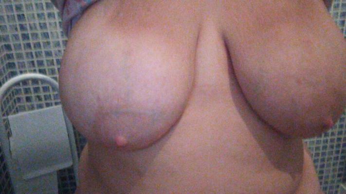 Ugliest tits ever, saggiest tits ever, pathetic tits, longest ti