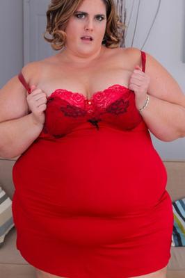 Erin Green - bunda gigante pawg safado vestido vermelho provocação