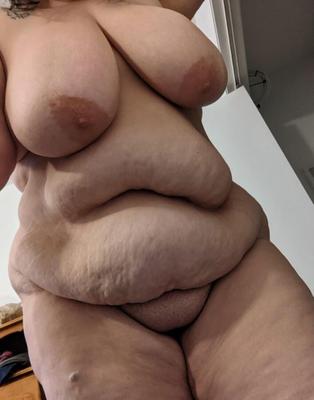 SSBBW Amateur with Huge ASS