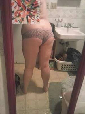 BBW preparándose para tener sexo conmigo