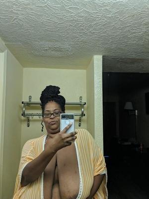 Look At The Huge Titties On This Black Granny