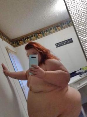 Atlanta RED HUNNY Oh DIEU super gros ventre SSBBW ÉNORME CHAUD