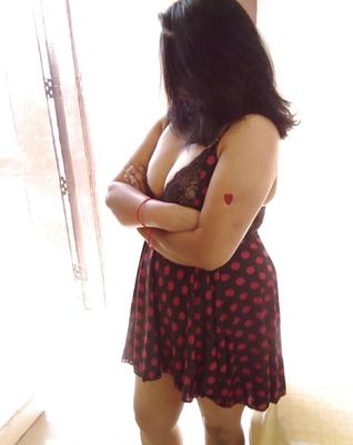 Amazing desi celebrity indian wife Shree clothed unclothed