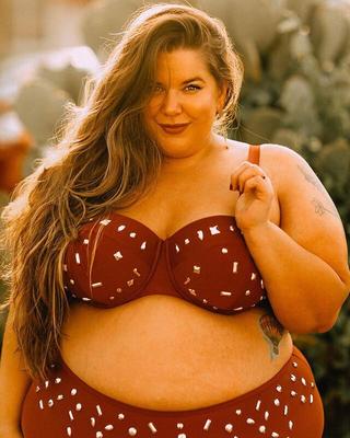 Natalie Hage - BBW Plus Size Beauty