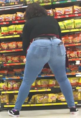 Thick Mexican Teen Creepshots