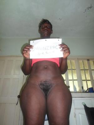 chatte poilue mature africaine BBW Creampie de Pâques