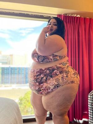 セクシーなSSBBW