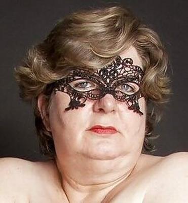 BBW DANS LES MASQUES