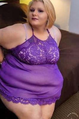 Columbia CHLOE SC SSBBW Toller Bauch, süßes Gesicht, RIESIGE Blondine