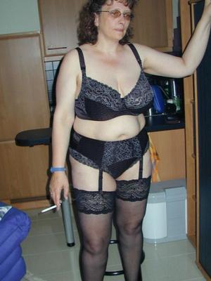 Une Femme Bbw 53