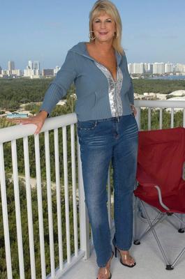 Florida-MILF Anneke Nordstrum