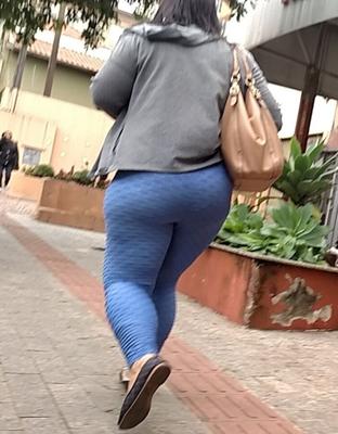 GROS_BUTT_SPANDEX