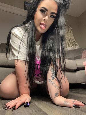 Thisgirlyyourfav reddit のぽっちゃりブルネット