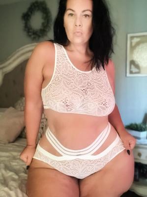 Hourglass BBW