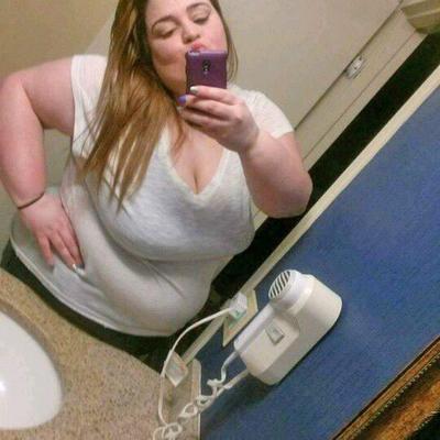 Very hot fat little escort from New England Belly BBW Ball