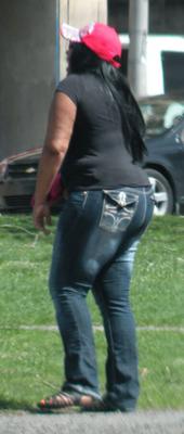 THICK Black woman, NICE BIG BOOTY in Jeans CHUBBY