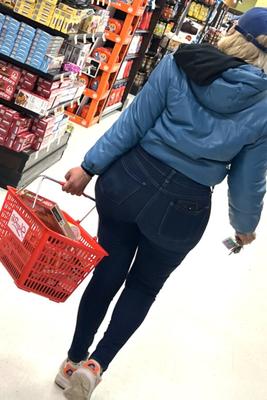 Compras com bunda gorda