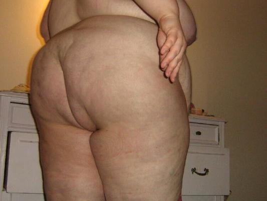 RS SSBBW tenue trop serrée