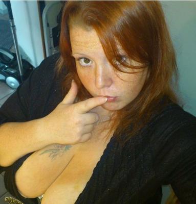 Gros seins BBW teen rousse NN