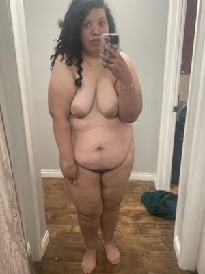 BBW ANA SELFIES