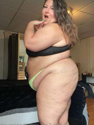 BBW Pig Queen