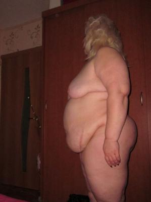 Meine sexy BBW leckt, fickt und fickt.