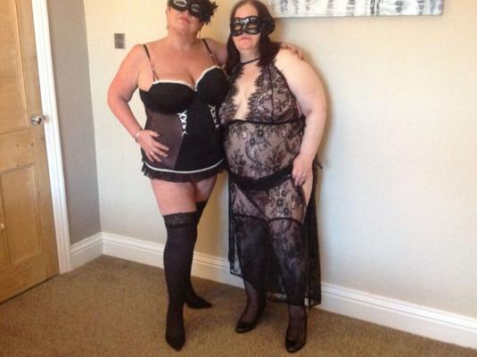 Reife BBW-Escorts Susan und Suzie