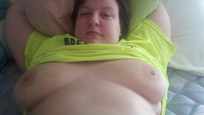 letting my soft tits out of my yellow shirt bbw homemade