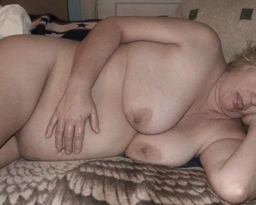 BBW full nude