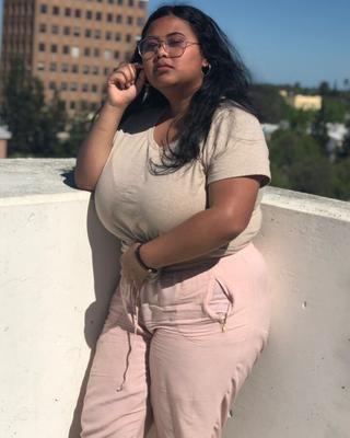 Asiática BBW Arlene