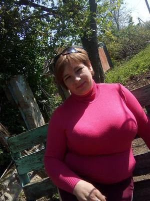 BBW redhead Kira from Moscow