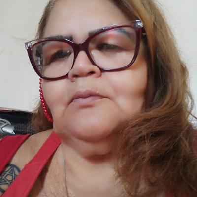 Abuelita fea pero sexy de alguna manera