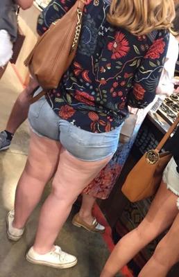 Candid BBW Deserves a Closer Look