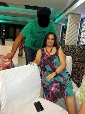 Sardarni MILF mature