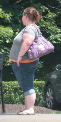 VERY fat short momma, gigantic overhang, TIGHT togs