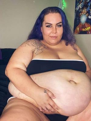 Lindo SSBBW Regina