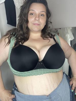 monde fantastique d'une femme au foyer potelée et excitée (katie_rain bbw)