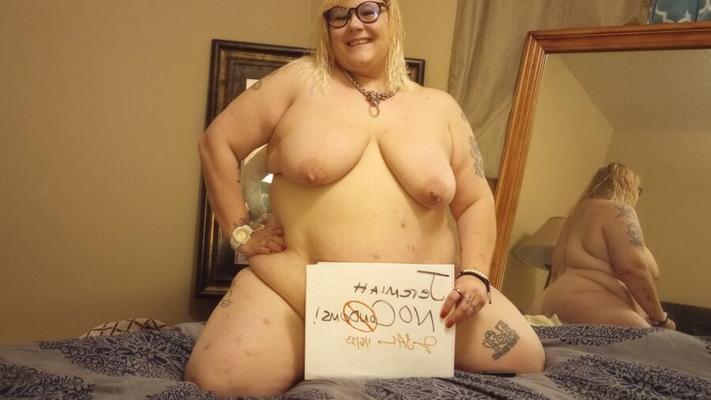 BBW PoppyJay - A Message for a Friend